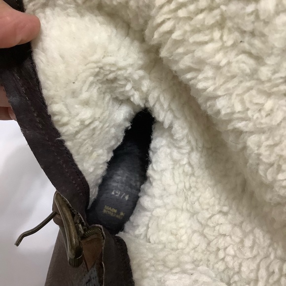 Vintage Romanian heels leather boots 7.5 - Picture 5 of 12